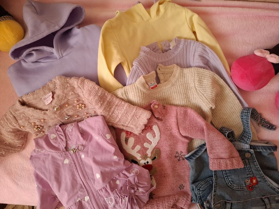 Отдам даром детские вещи