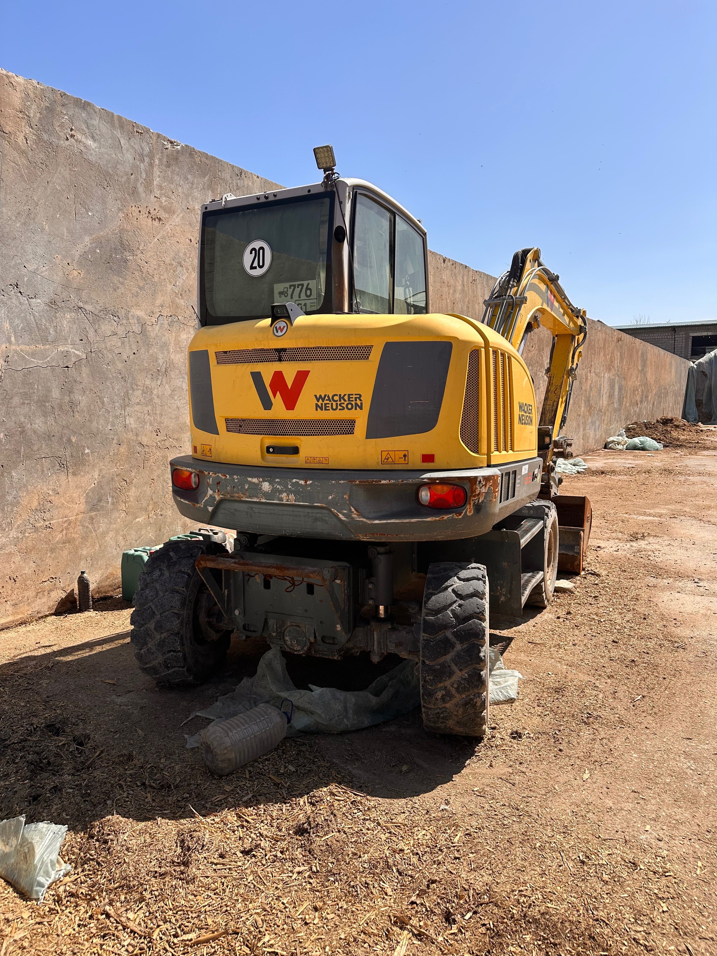 Wacker neuson ekskovator srochna