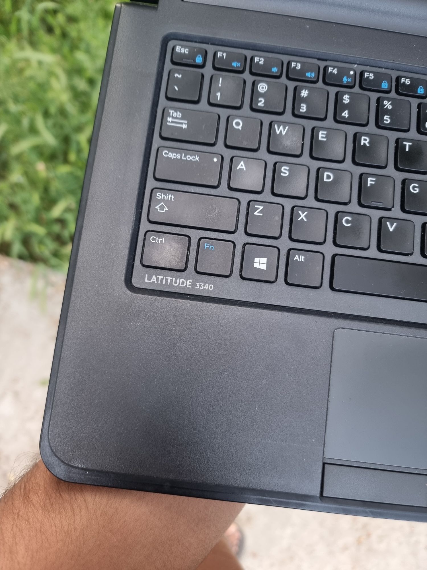 Dell Latitude 3340