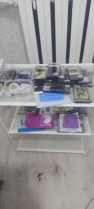 Продам все материалы  для ресниц за 25000