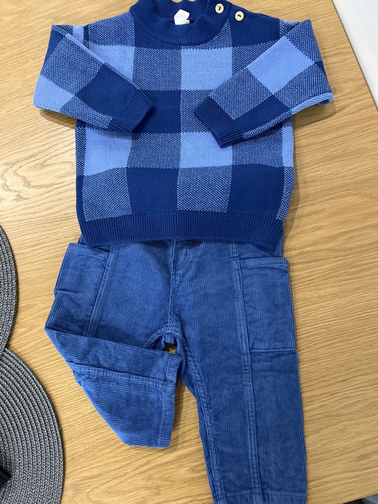 Пуловер и джинси H&M-86 никога не са обличани