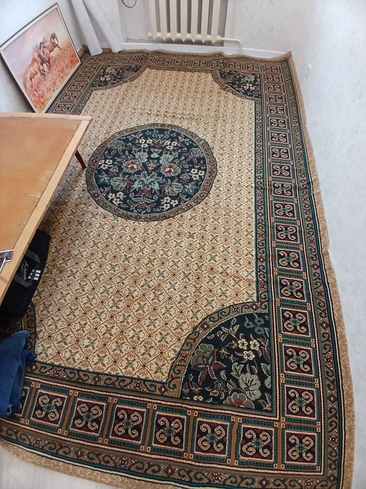 большой мягкий ковёр