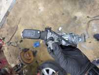 Contact + Cheie Golf 5 Touran Jetta