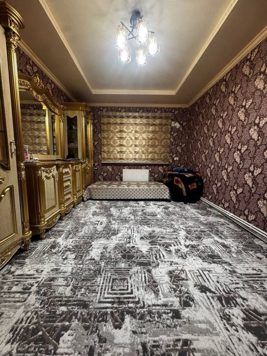 Продаётся 3 ком в ЧИНАРЕ