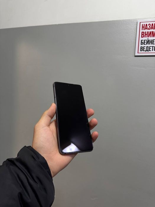 Samsung S21 128Gb идеальный