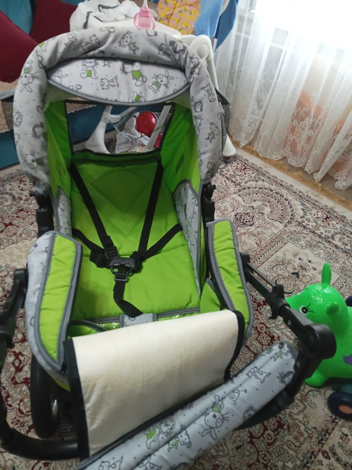 Коляска в отличном состоянии