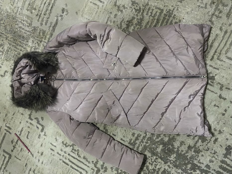 Продам зимнюю куртку