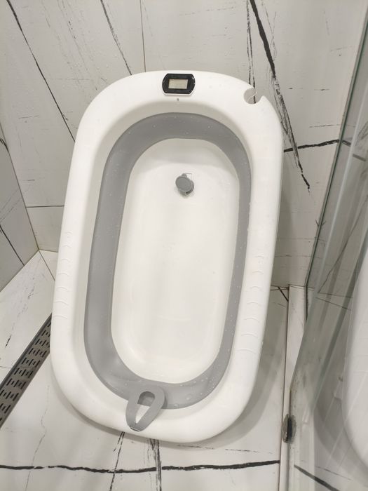 Продам ванночку.