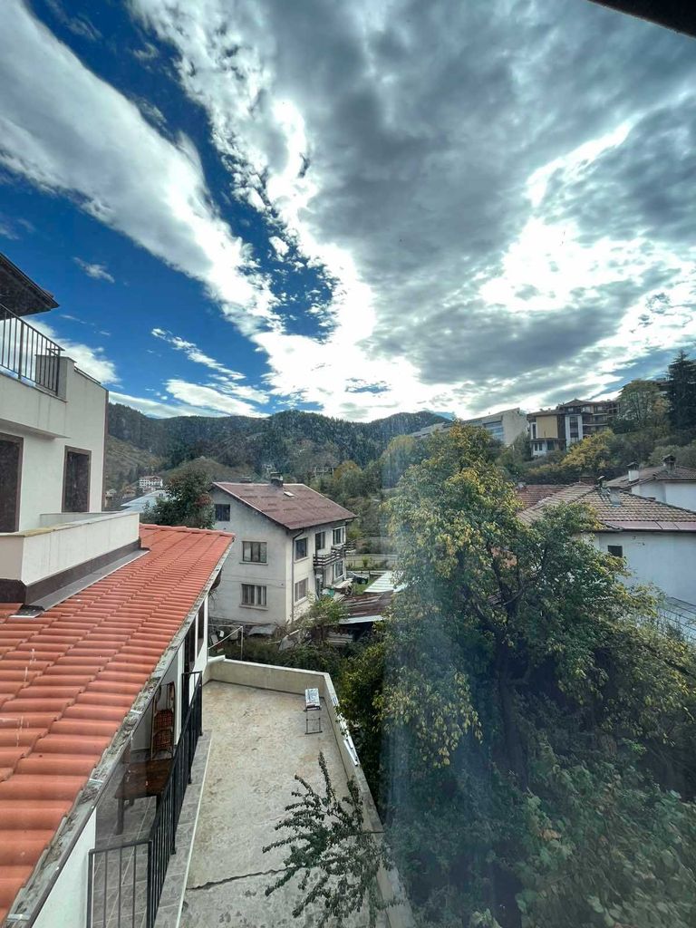 Продава се Двустаен апартамент в Чепеларе - 70 кв.м за 1143 €/кв.м - Снимка #13