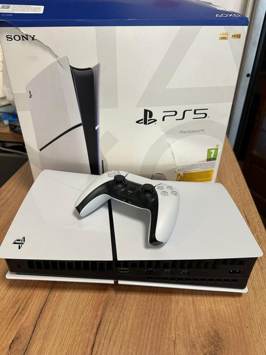 Consola PlayStation 5 (PS5) Slim, 1TB SSD, D-Chassis -A-