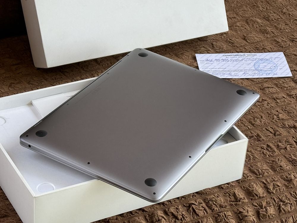 Новый MacBook Air 13.3 M1 2022 EAC/SSD256GB/RAM8GB/Touch ID/макбук