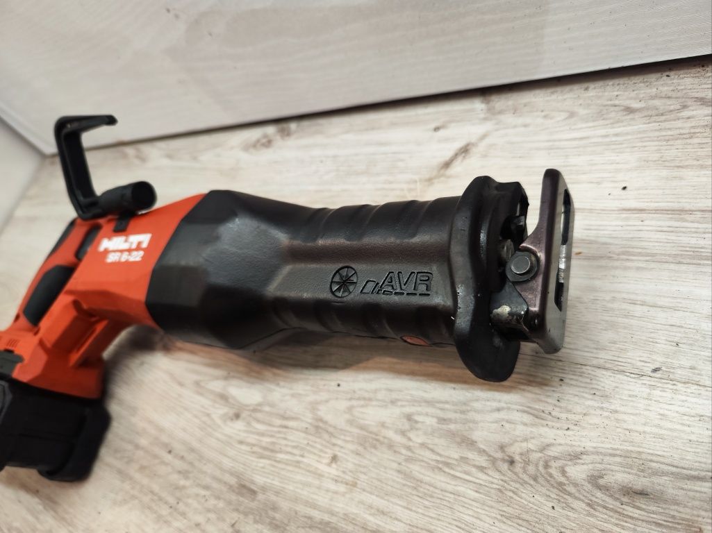 Fierastrau sabie , coada de vulpe Hilti NURON SR 6 22