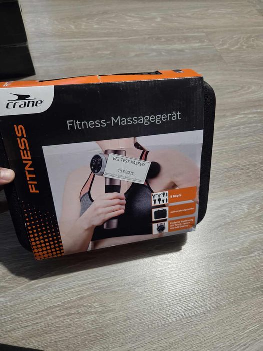 Ръчен масажор с различни накрайници