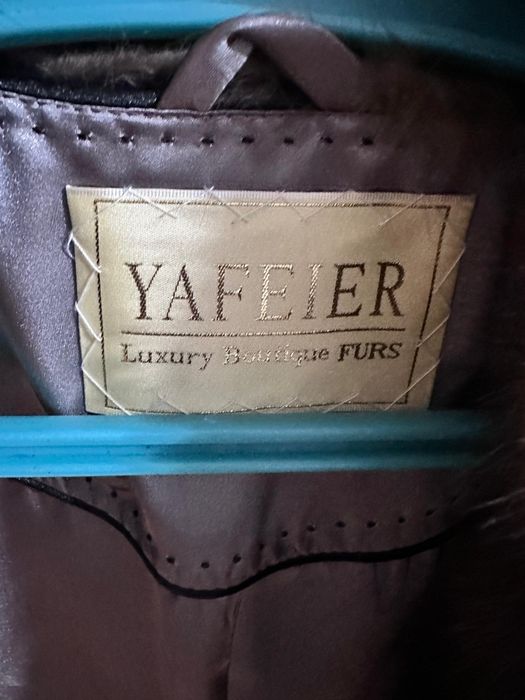 Продам шубу норковую