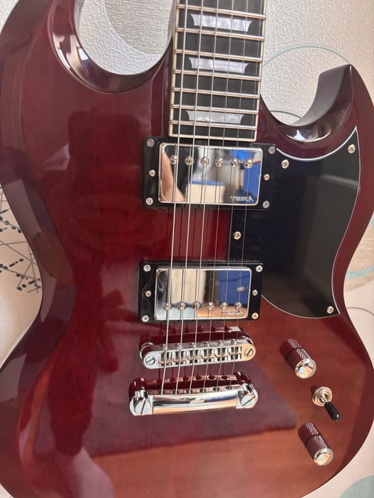 Chitara electrica Harley benton DC Custom II Cherry