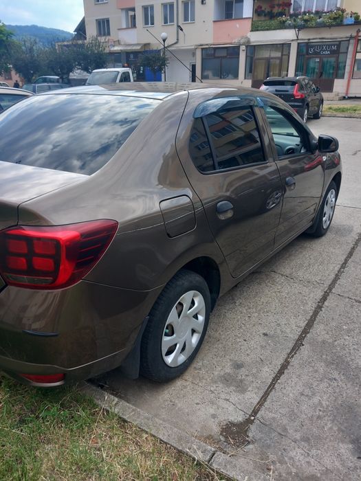 Vând Dacia Logan 2019