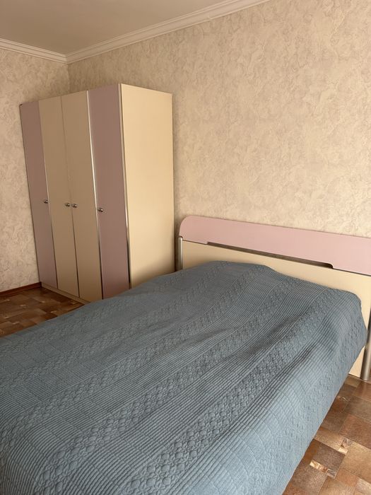 Спальный гарнитур в наборе 7 шт