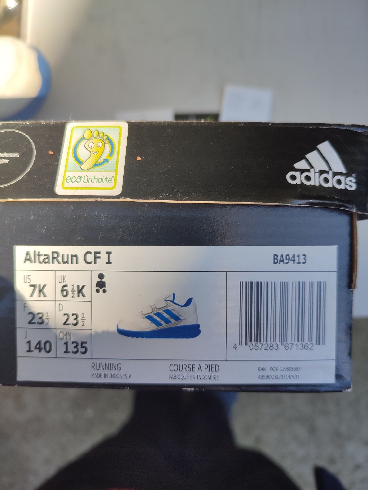 Детски маратонки Adidas Alta Run CF 1, номер 23 1/2, стелка 15 см.