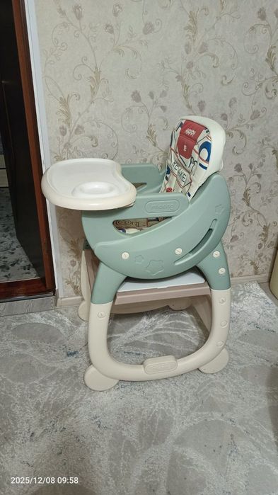 Детский стульчик для кормления и игр 3 в 1