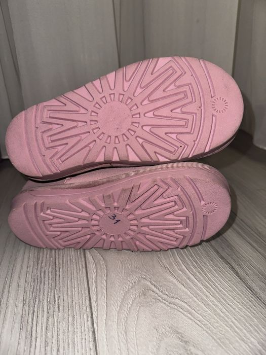 Ugg fetite roz imblanite