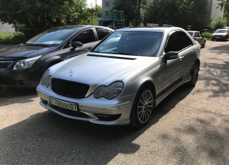 Бампер передний, задний Mercedes W203 C32 AMG Пороги/Спойлер/Губа