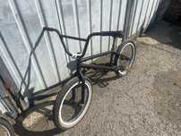 Vand bmx din poza