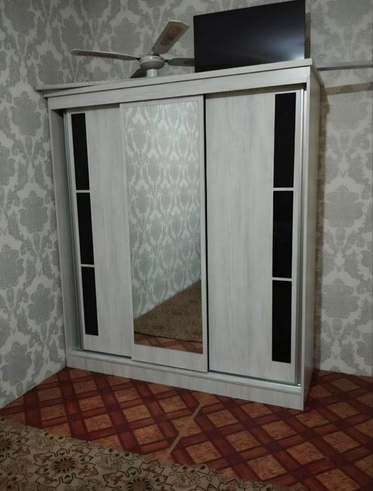 Продаётся 1 комнатная квартира! Буз Базар !