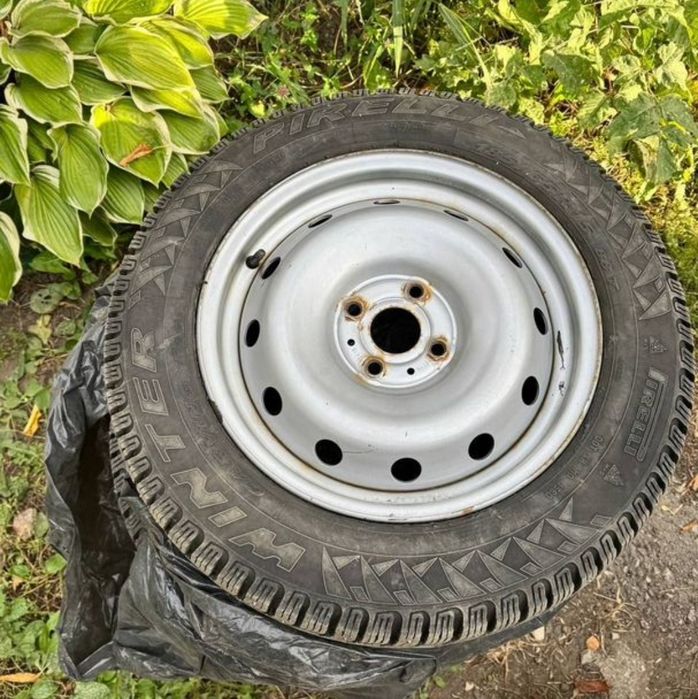 Продам зимние колёса в сборе R15 4/100