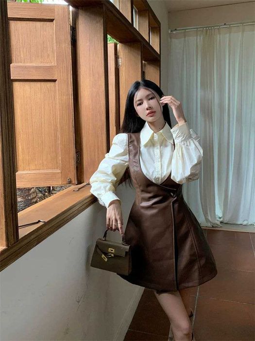 Сарафан с рубашкой в Корейском стиле из экокожи