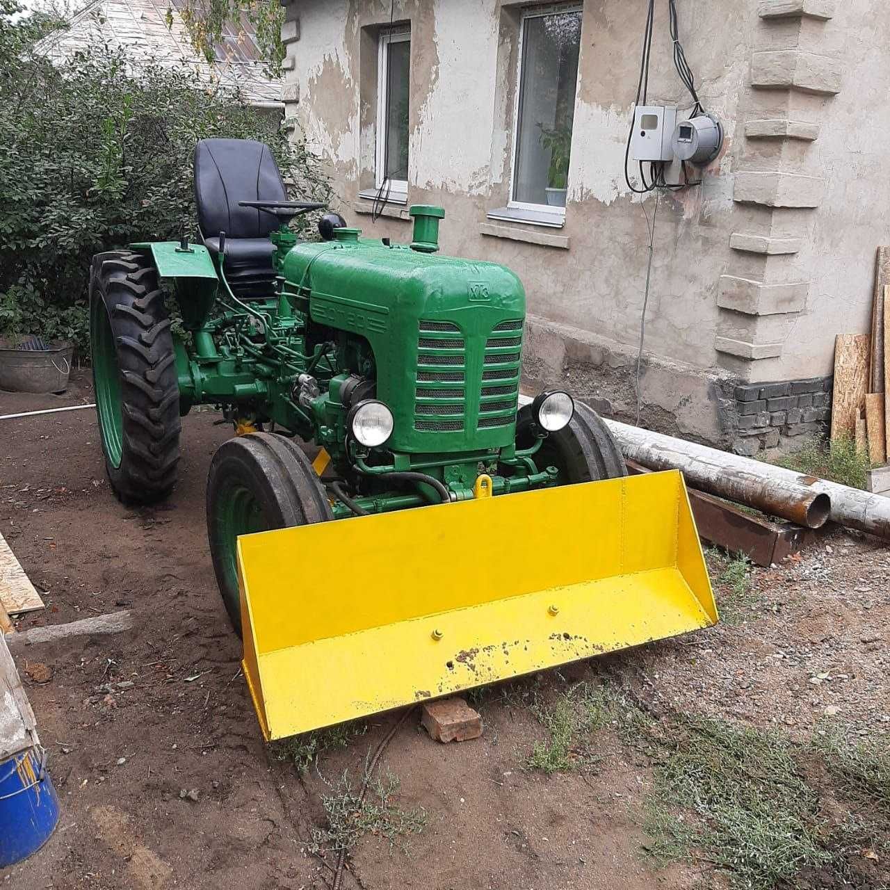Трактор ХТЗ ДТ-20