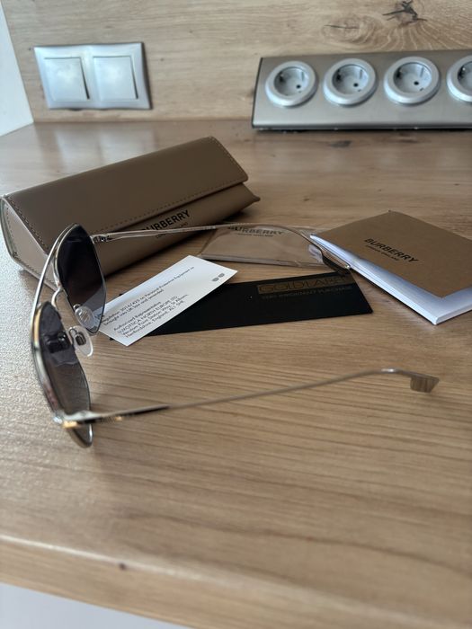 Ochelari de soare unisex Burberry , B3117 , noi
