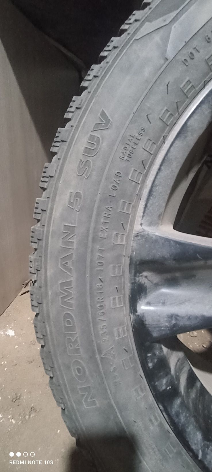 Продам диски с шинами