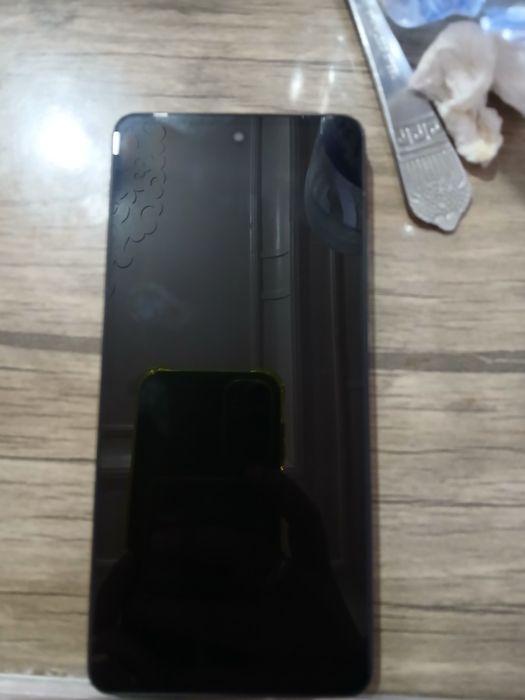 A52 telefon xolati yaxwi