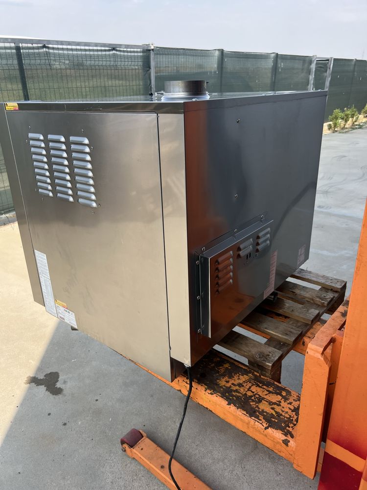 Cuptor / convectomat gaz Italia - 7 tavi GN 1/1 - 2019- 30 % din pret