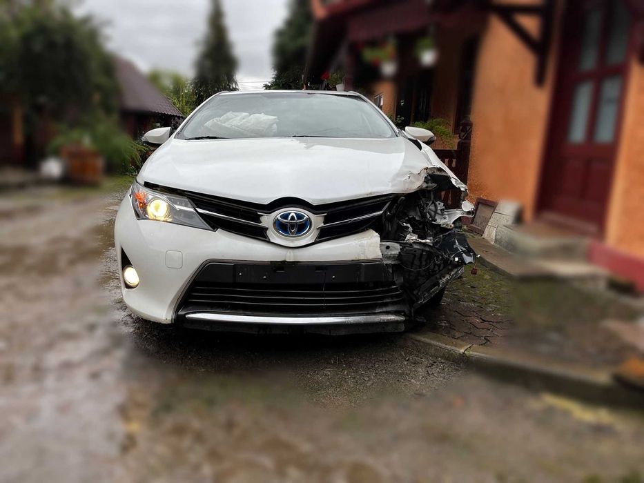 Toyota Auris 1.8 HSD