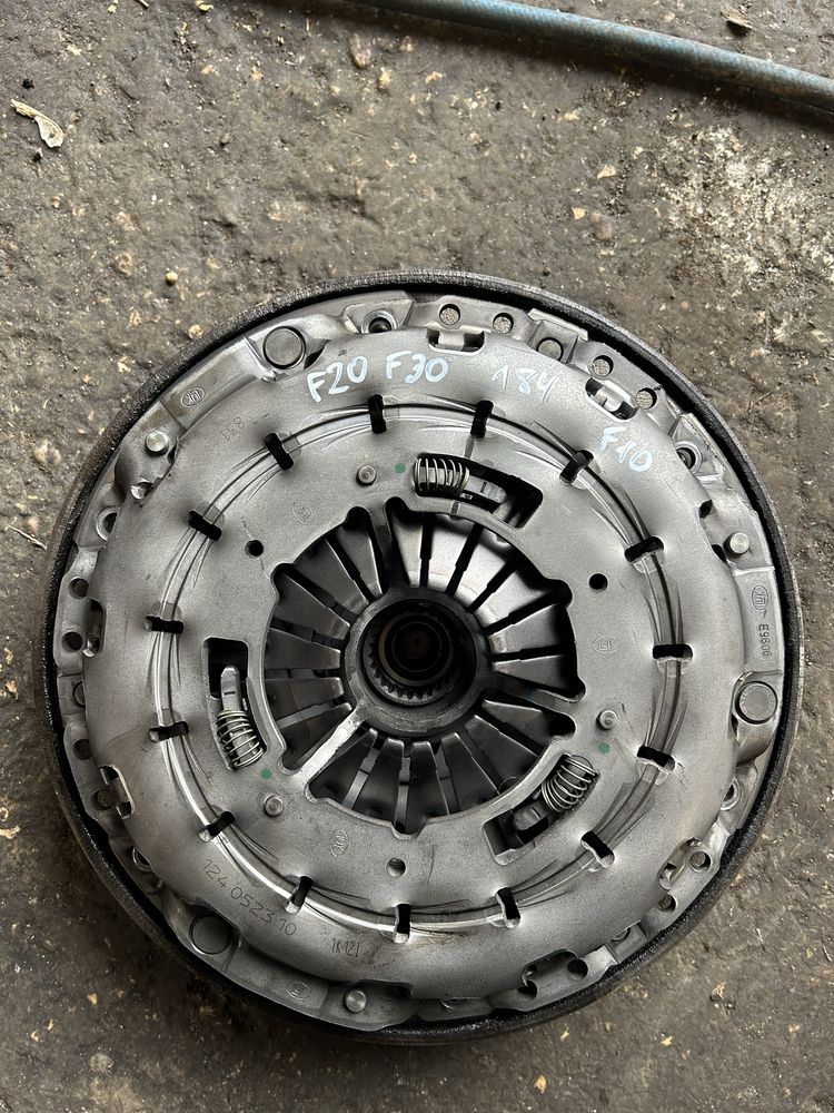 Нов съединител БМВ 2.0дФ20 Ф30 Ф10 184 коня bmw f10 f20 f30 suedinitel