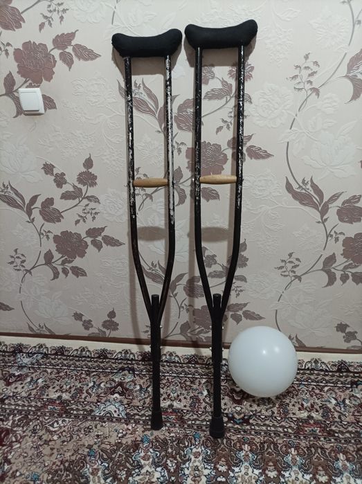 Костыли в Аренду 20 тысяч в неделю Култик таёк Ижарага Hassa bor