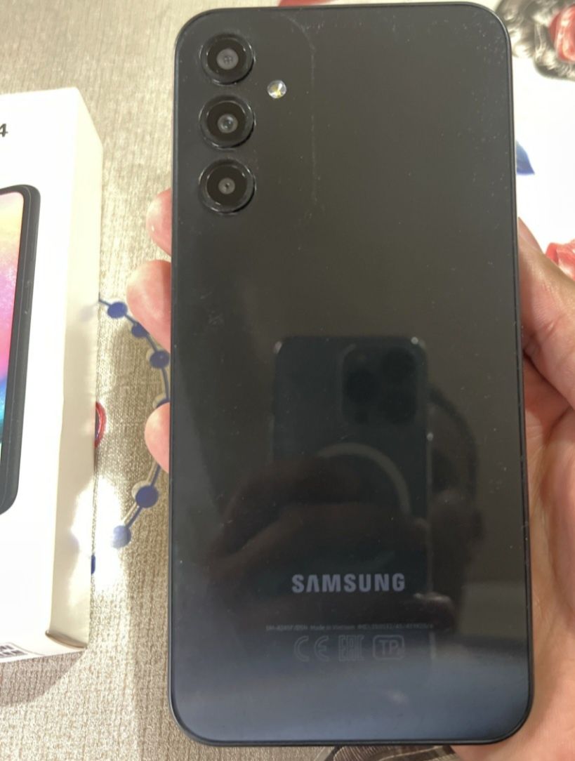 Samsung A24 ideal