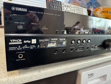 Yamaha RX-V675 resiver