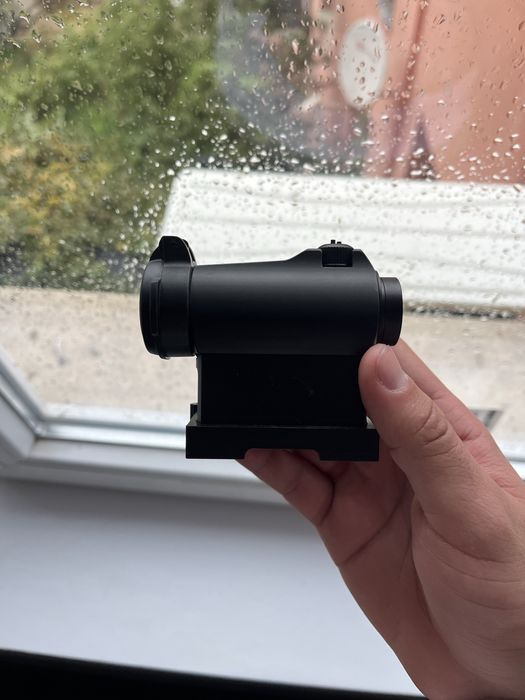 Продавам бързомер Avengers X2 Compact Red Dot Sight 20мм