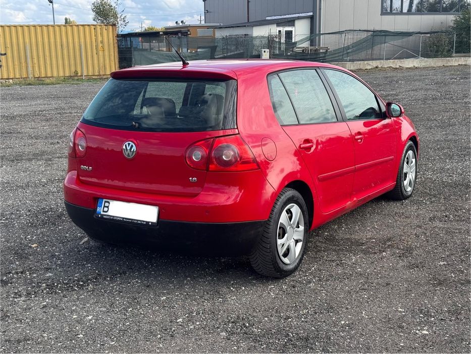 Volkswagen Golf 5  AUTOMAT