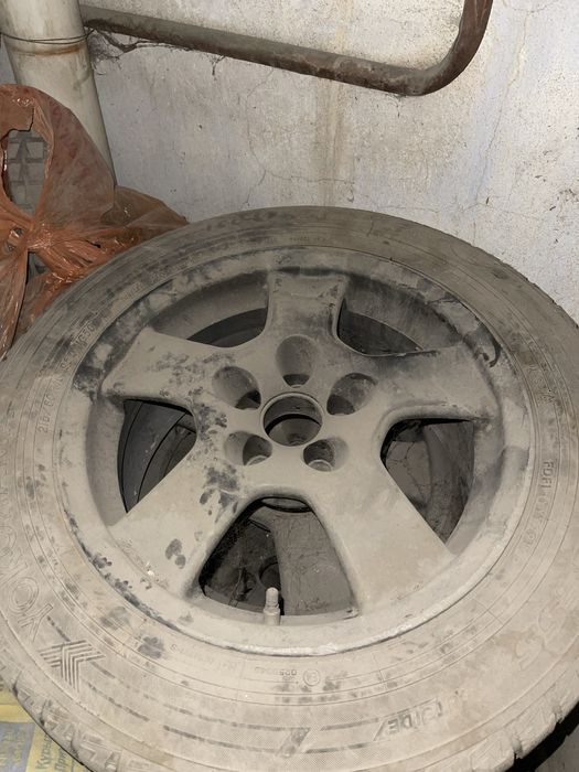 Продам диски с шинами