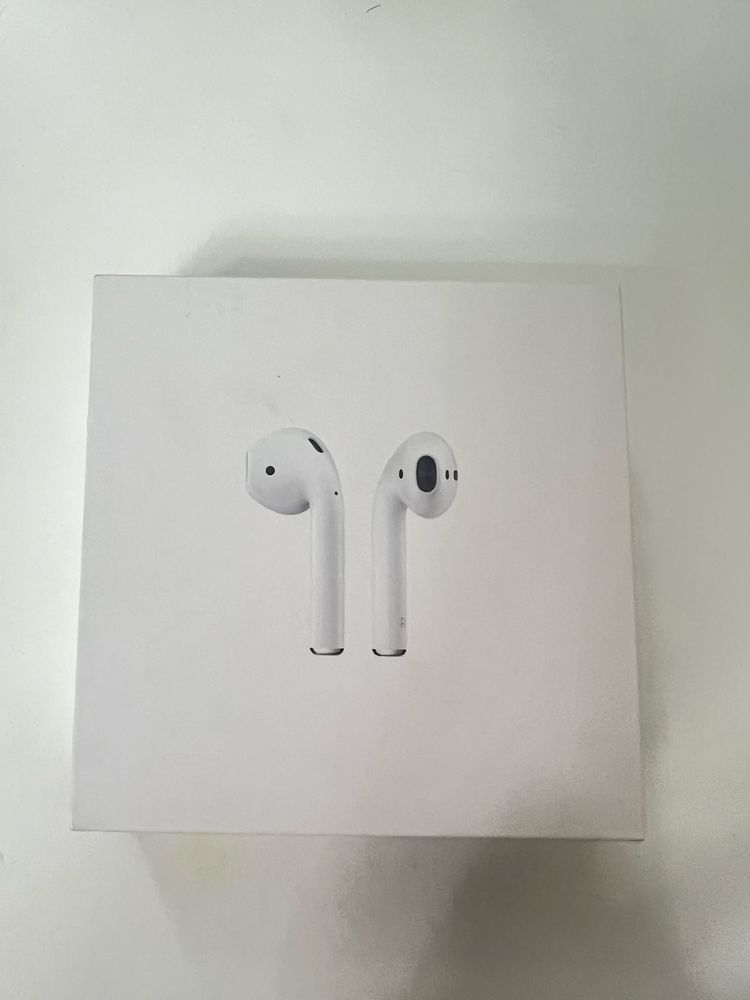 Наушники Apple AirPods 2