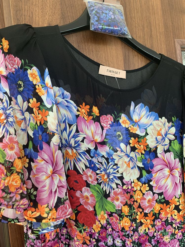 Twinset, Massimo Dutti - страхотни рокли