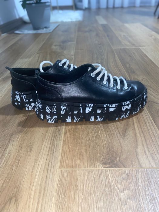 Sneakers femei Enzo Bertini negri din piele cu model alb