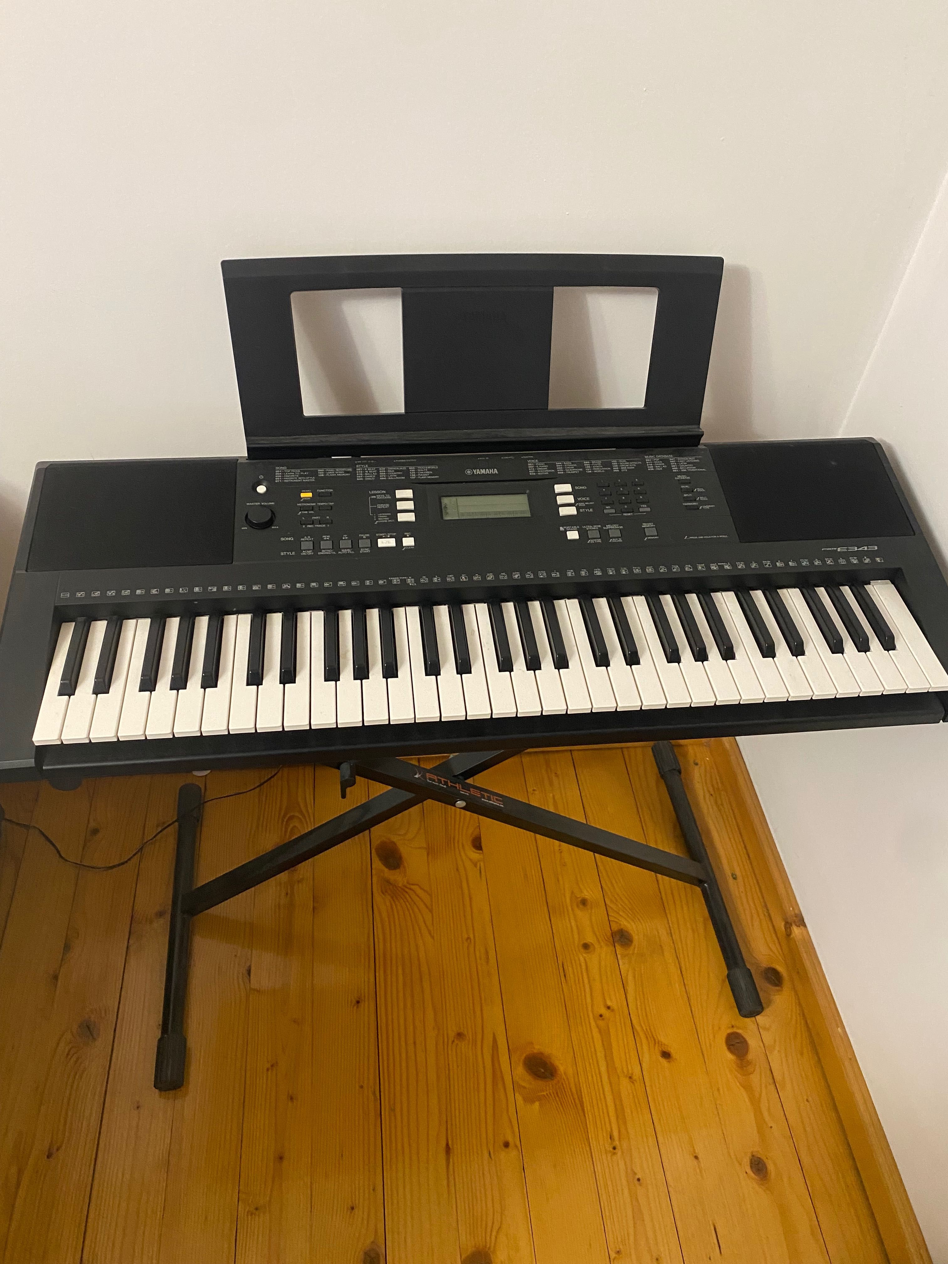 Yamaha PSR E343 Синтезатор-Ел.Пиано