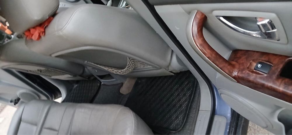 Kia Sorento 2.5 cu cutie automat