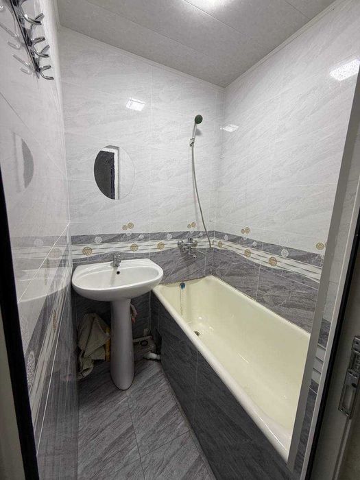 3х комнатная квартира в кирпичном доме, имеется 6м балкон