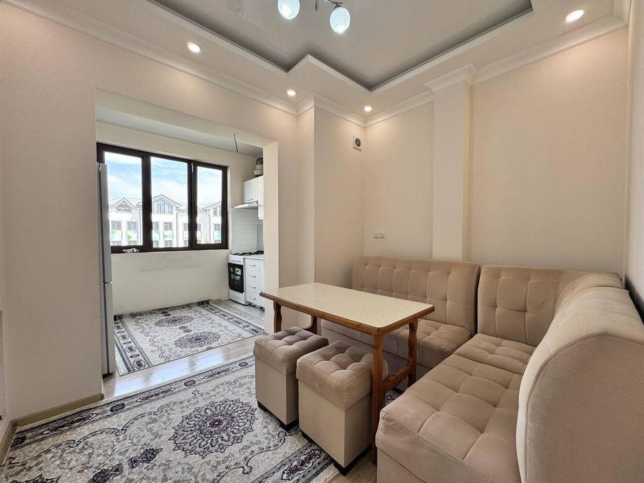 Юнусобод 19кв 2/3/5 Сотилади