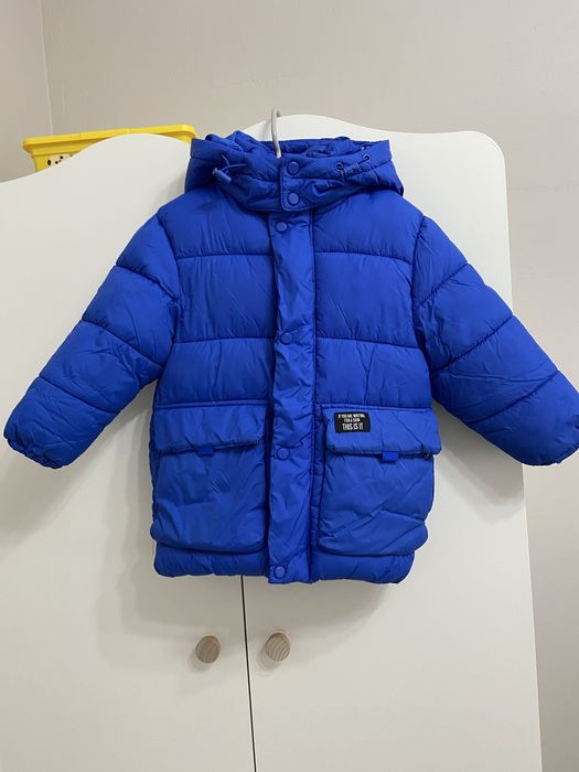 Куртка десткая демисезонная. 3500 тенге.